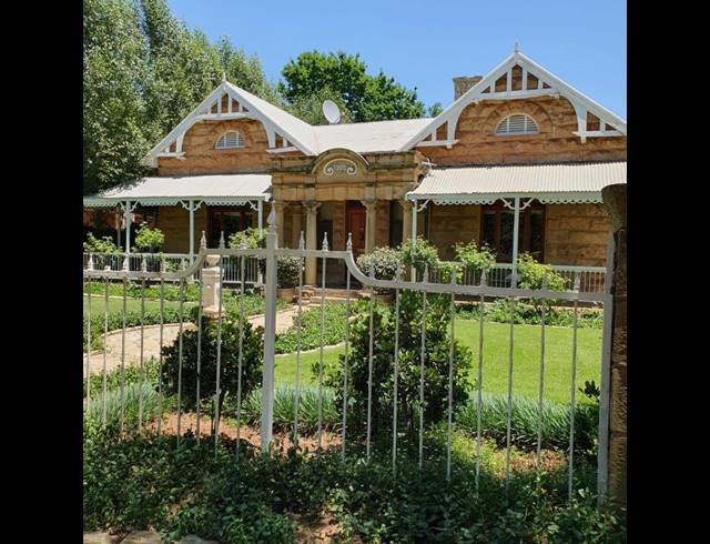 3 BEDROOM HOUSE FOR SALE IN LADYBRAND